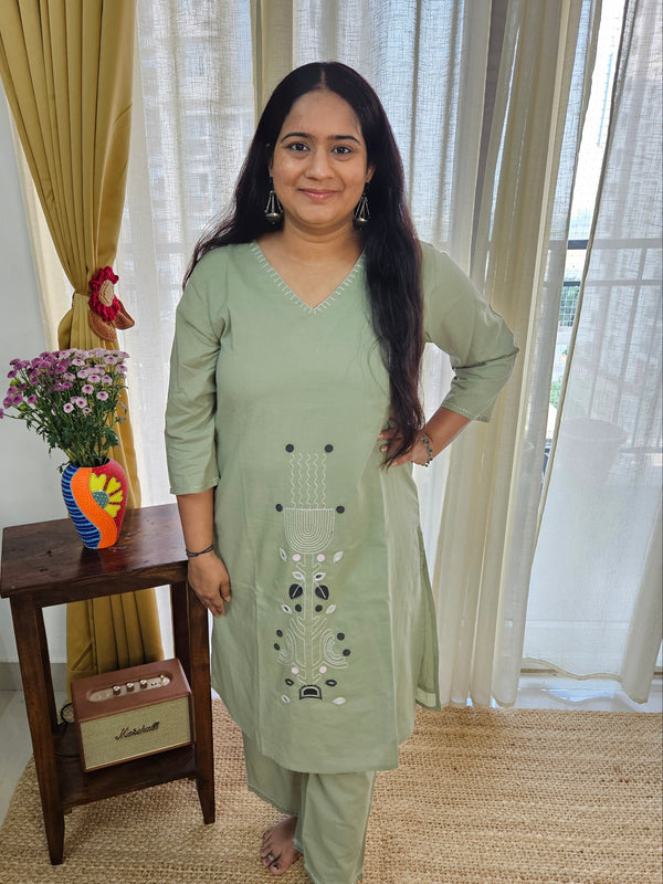Hand Embroidered Pastel Green Kurta Set