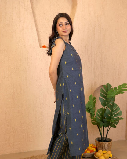 Handwoven Jamdani Spaghetti Kurta & pant set