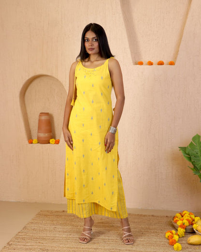 Tangy Jamdani Spaghetti Kurta Set