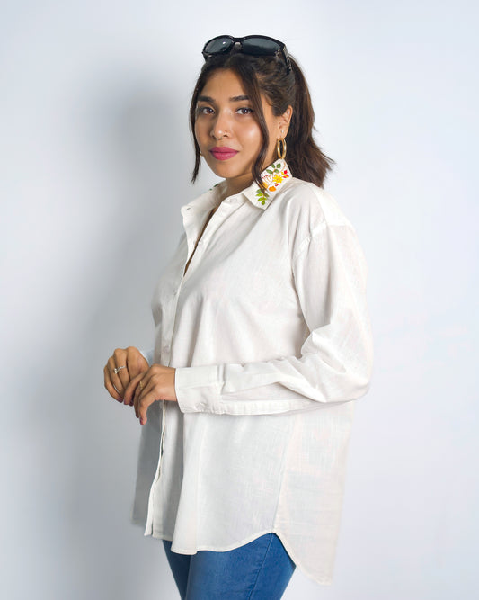 Oversized Embroided White Linen Shirt (Collar)