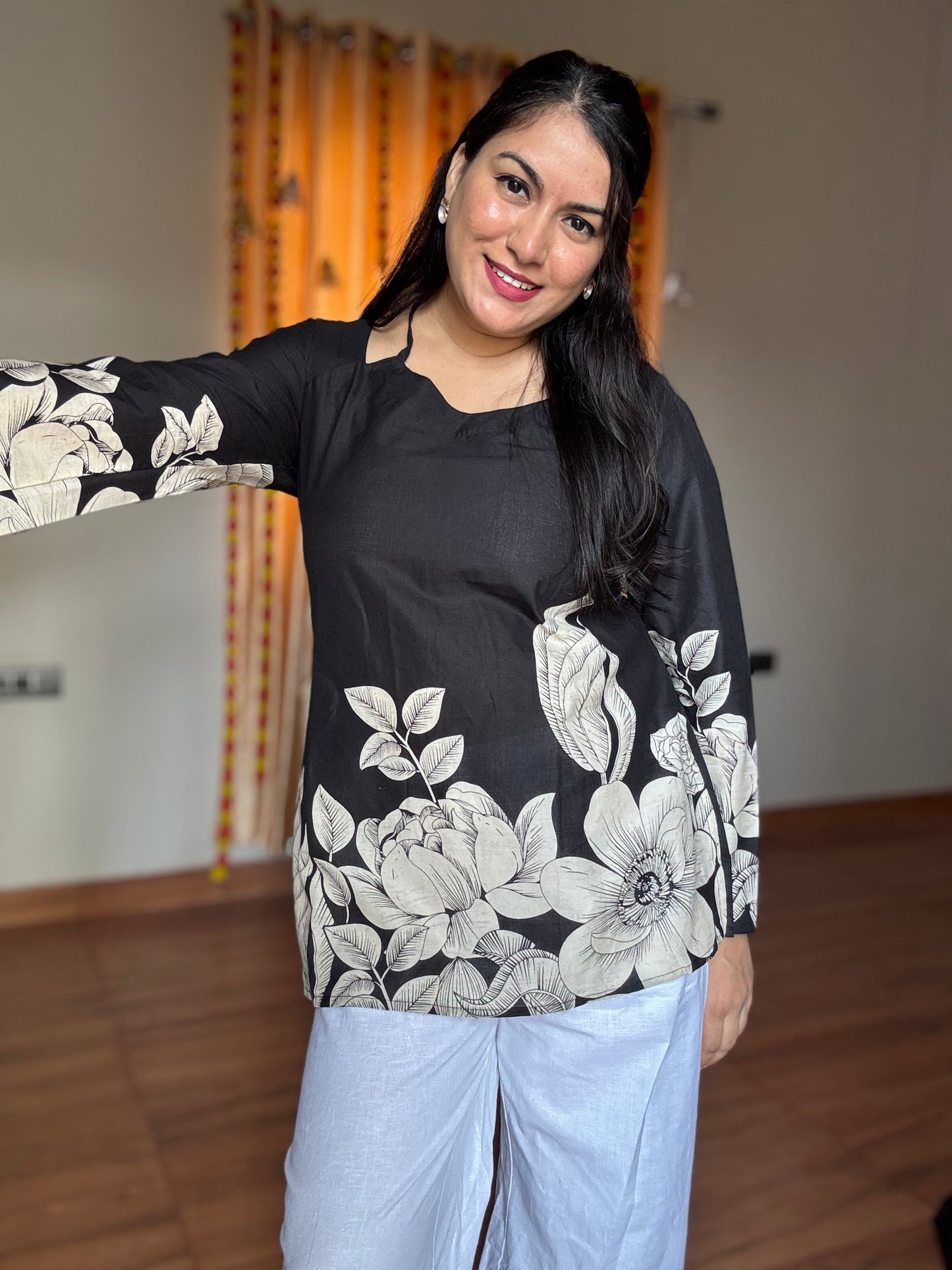 Tara Floral Print Corset-Back Kurti