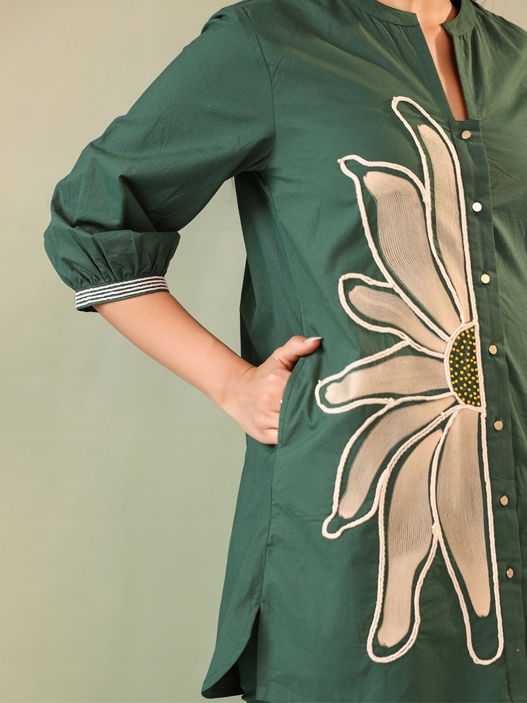 Harshi Green Embroidery co-set