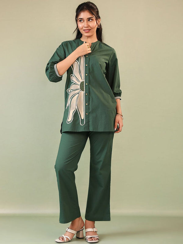 Harshi Green Embroidery co-set
