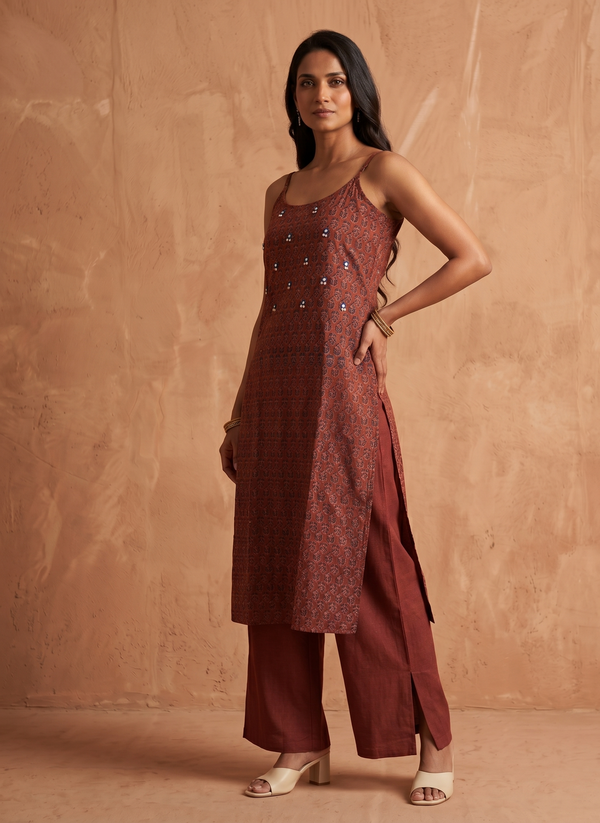 Maroon hand block Kurta Set with Subtle Mirror Work